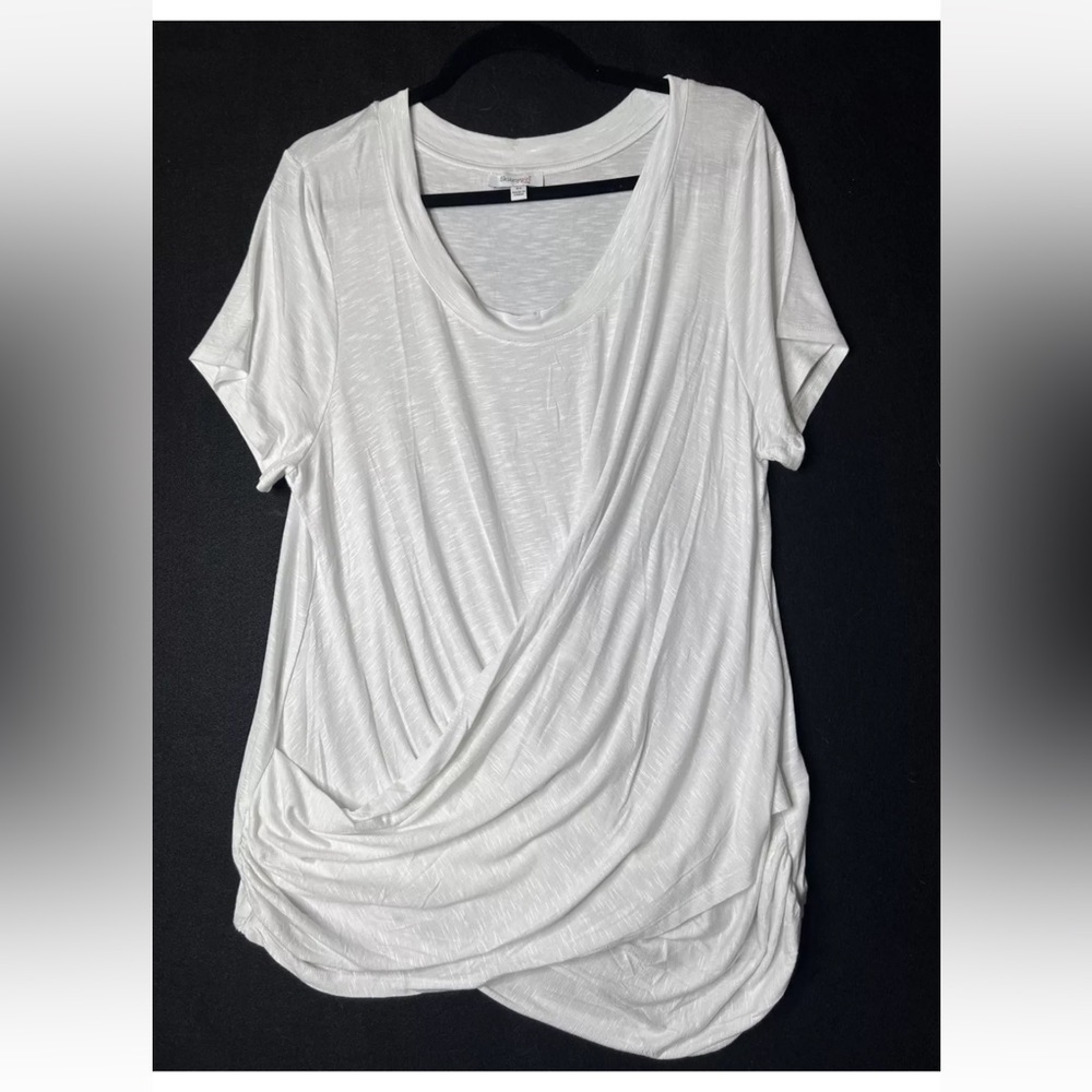 women’s Short Sleeve Drape Front Top White size 3XL